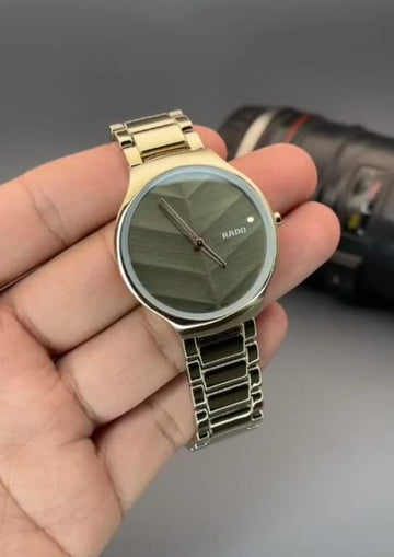 Rado Style Minimalist Dial Men’s Watch – Premium Stainless Steel Chain with Elegant Finish