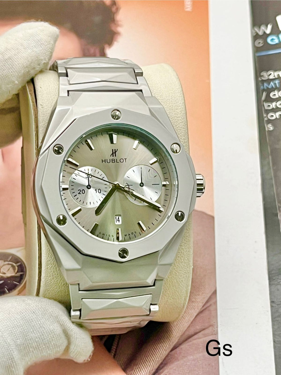 Men’s Luxury Chronograph Stainless Steel Watch – Premium Designer Style Wrist Watch (Green Dial)