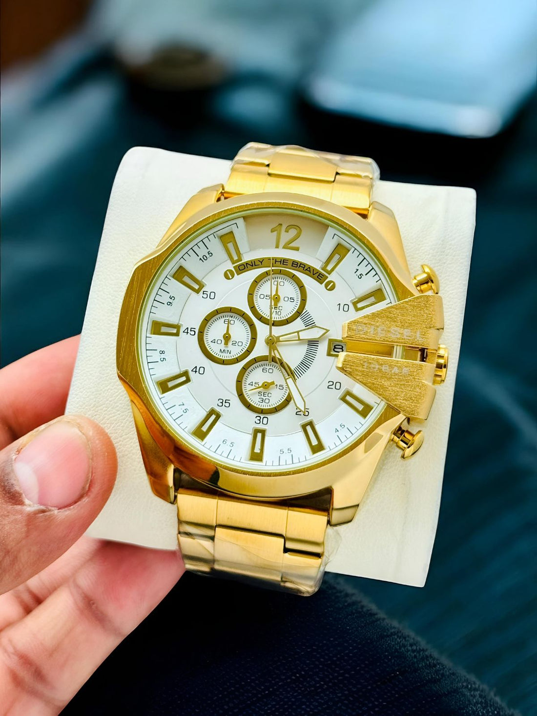 Diesel Men’s Chronograph Analog Watch | Stainless Steel Strap | 10 BAR Water Resistant | Premium Designer Wrist Watch