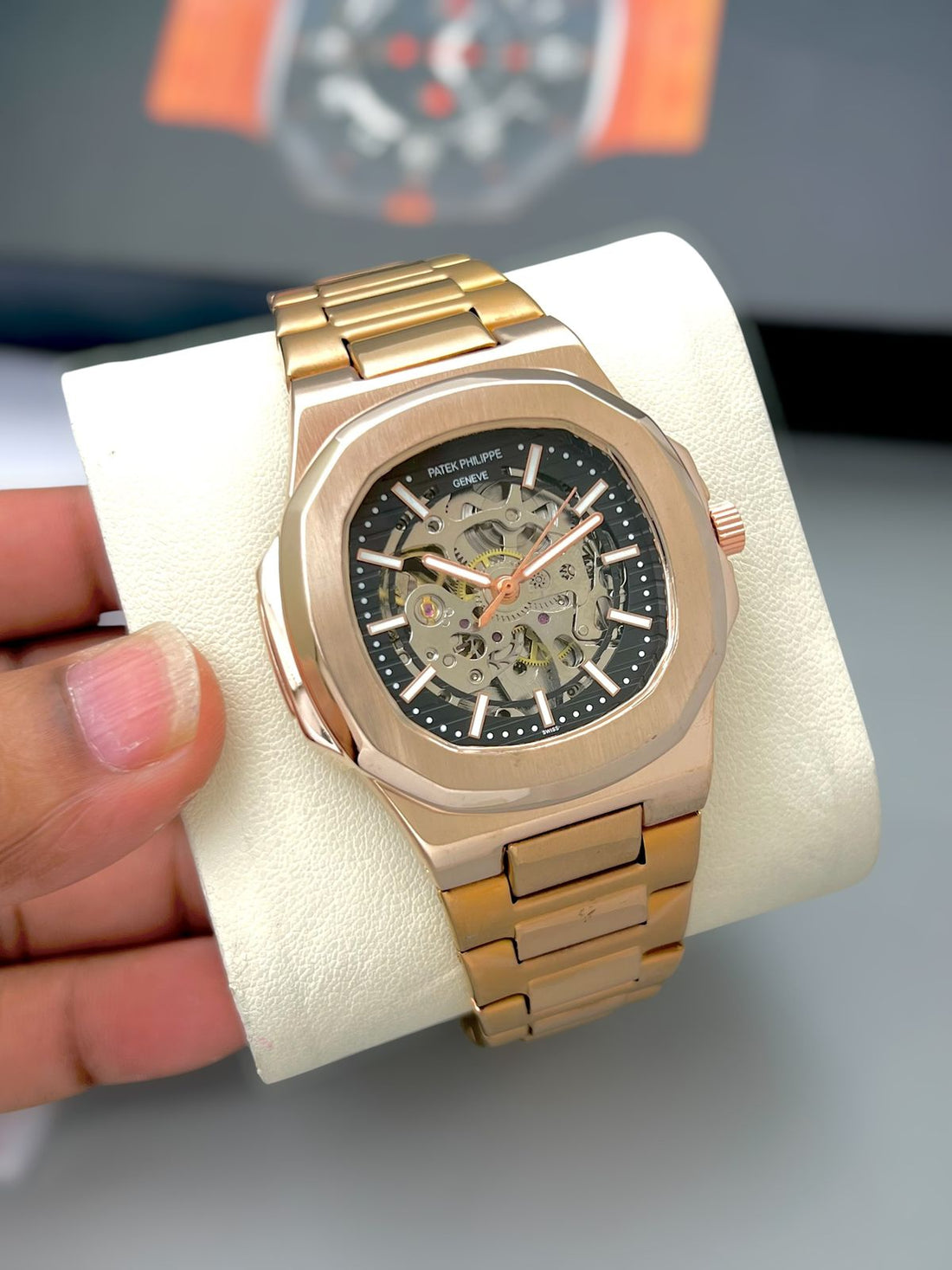 Luxury Skeleton Watch – StainlMen’s ess Steel Strap with Transparent Dial (Premium Automatic Style)