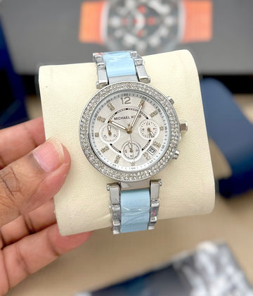 Luxury Crystal Dial Women’s Analog Watch with Stylish Metal Strap