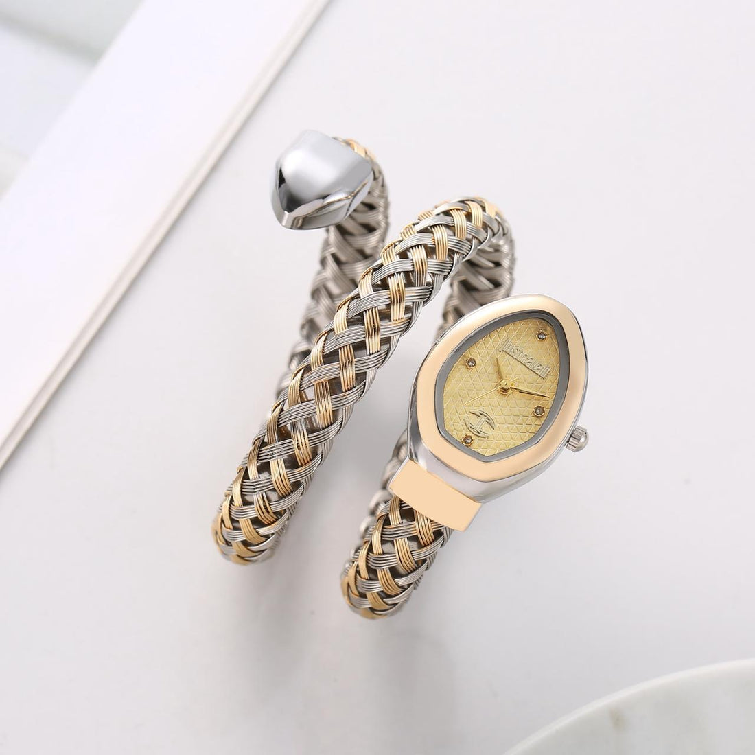 Premium Rose Gold Bracelet Style Women’s Watch | Oval Dial | Stylish Fashion Wristwatch for Girls & Ladies